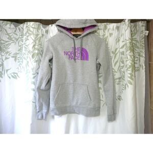 The North Face Womens Medium Half Dome Pullover Hoodie Gray/Purple